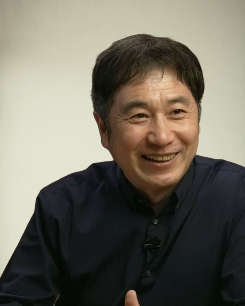 笑顔で語る、作家・公認会計士の田中靖浩